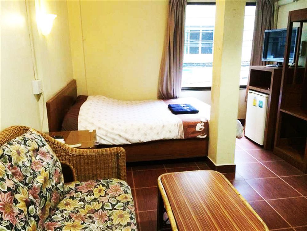 Orchid Place Bangkok Extérieur photo
